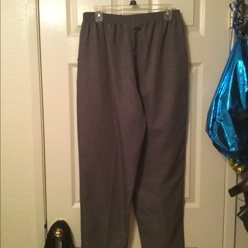 Pants - Picture 2 of 3